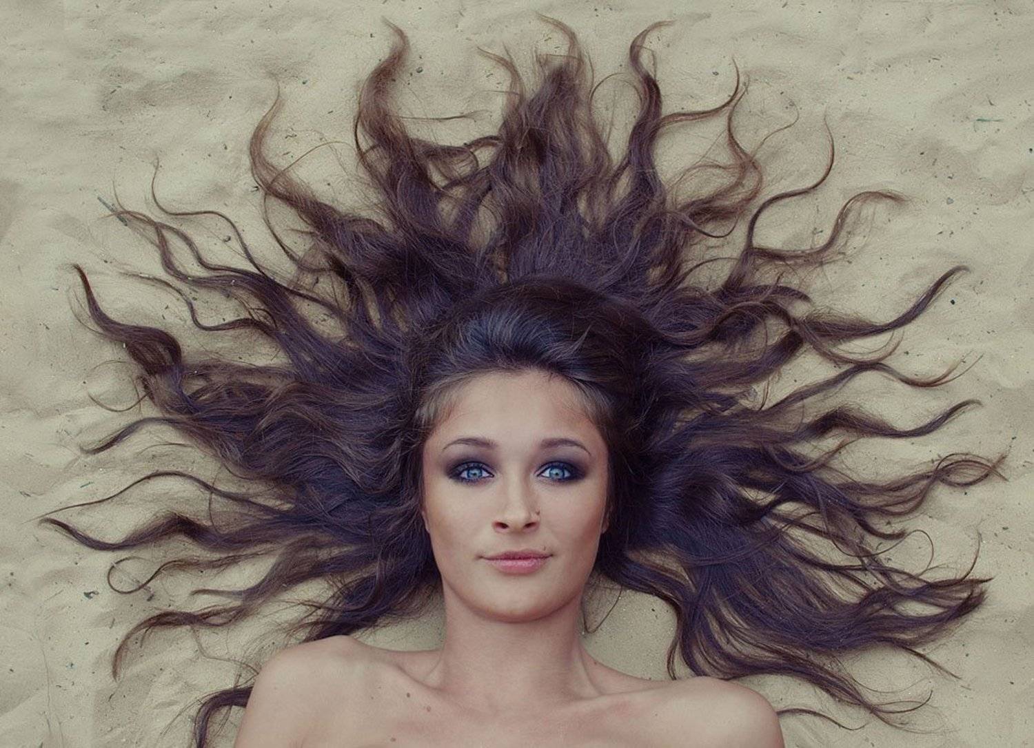 девушка, медуза, медуза-горгона, волосы, песок, взгляд, гипноз, Milky_Jane