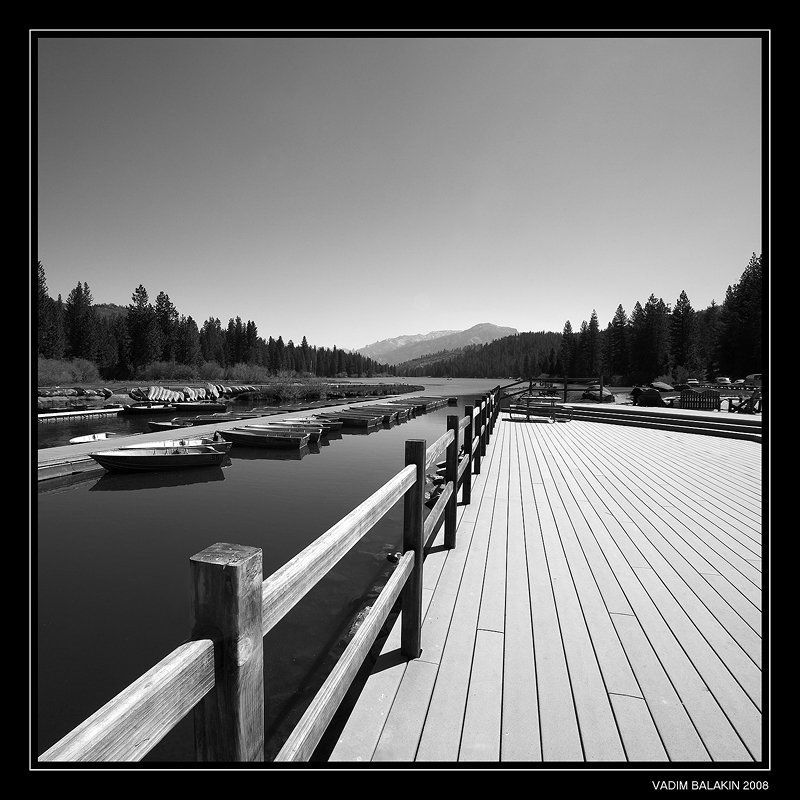 Boat Dock on Hume Lake... (2) фото превью