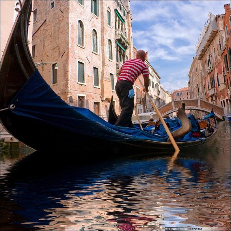 италия, венеция, гондола, гондольер Гондольер фото превью