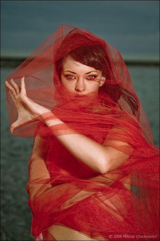 девушка, checkmezov red фото превью