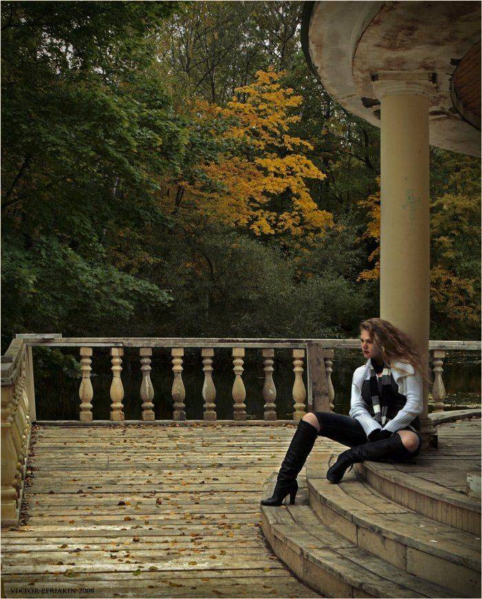 беседка, девушка, осень, Виктор Перякин