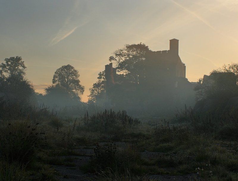 На рассвете фото превью