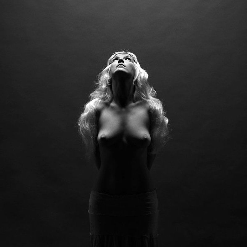 ню Сирин фото превью