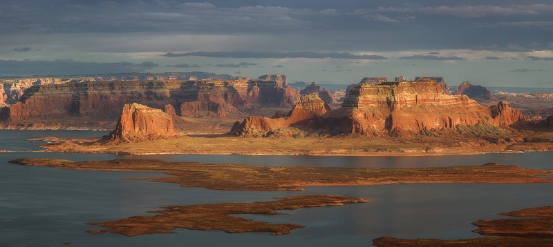Alstrom Point, Lake Powell, Utah. фото превью