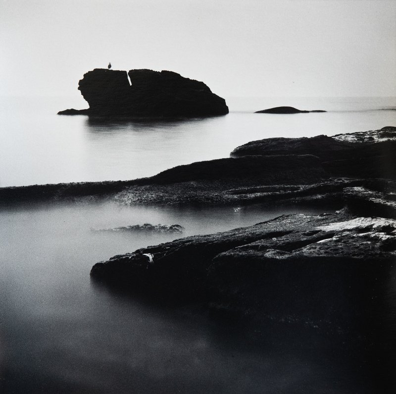 filmphotography, analogphotography, darkroomphotography, silvergelatineprint, b&w, blackandwhite Alone фото превью