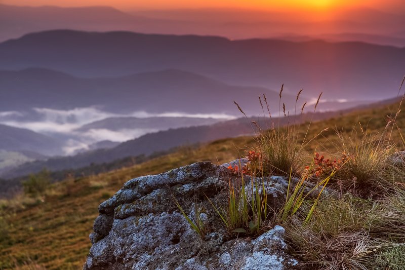 Закат горы Карпаты Закат после грозы фото превью