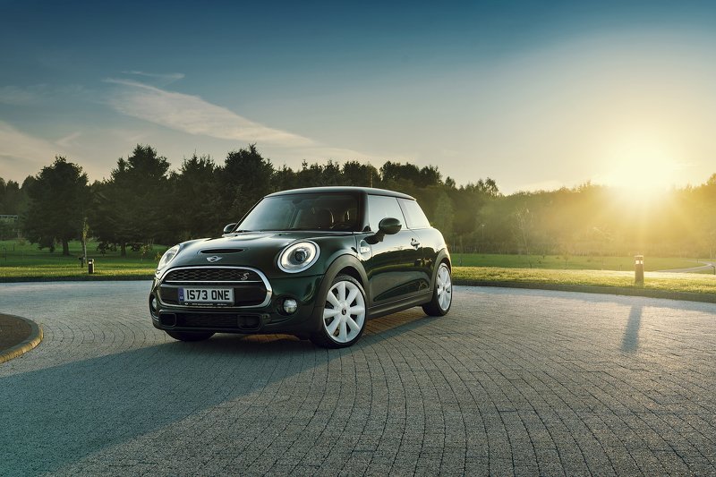 автомобильная фотография Mini Cooper S фото превью