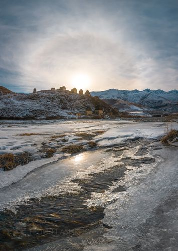 Замерзающая река