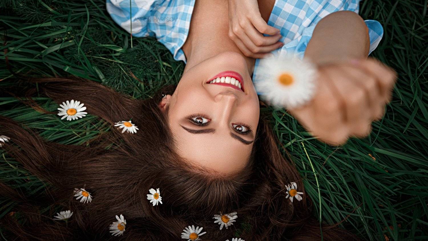 , Антон Харисов