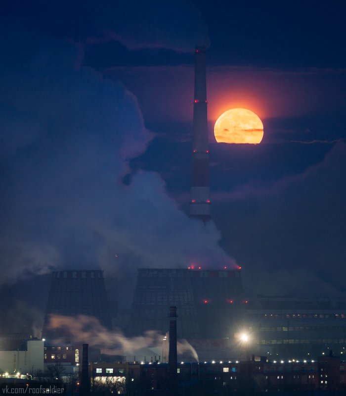 Полнолуние над Омском