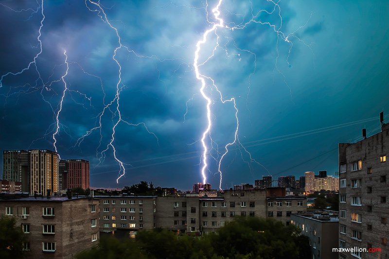 пермь, молнии, город, ночь, природа Ночной город фото превью