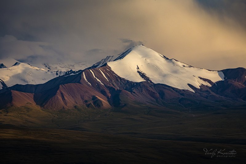 кыргызстан, горы, центральный тянь-шань, долина сарыджаз тут и горка... тут и ямка фото превью