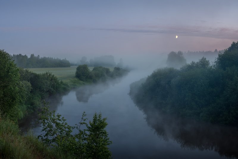 Восход луны фото превью