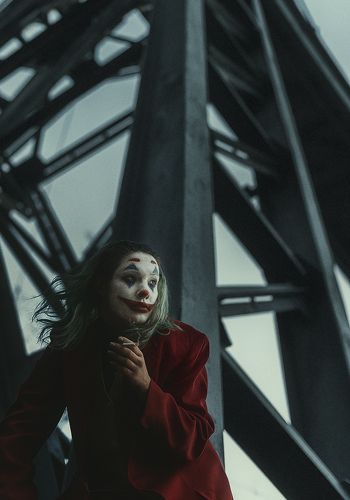 В этом раю кромешном...