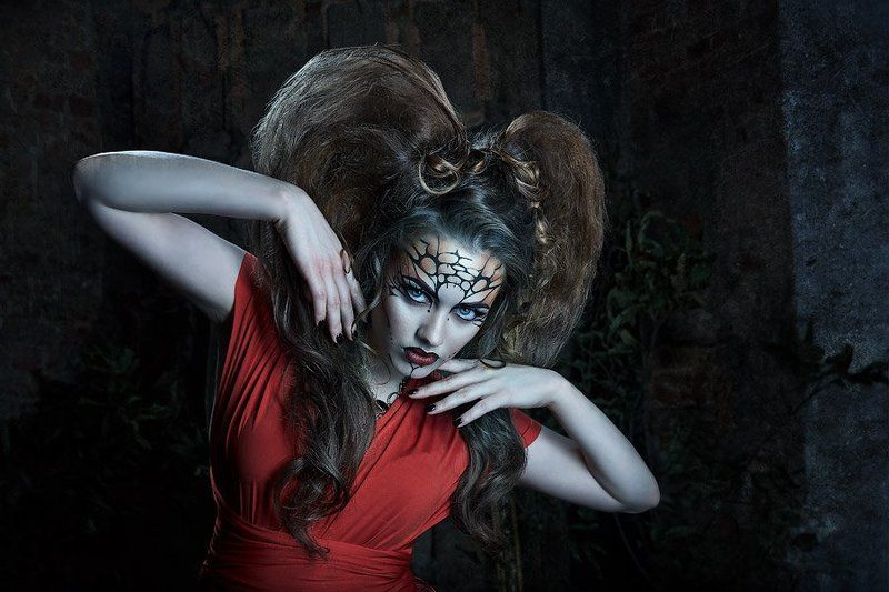 TEMPTRESS фото превью