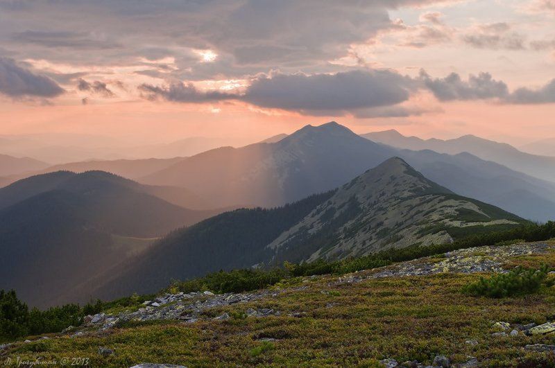 Вечерняя заря на г. Синяк фото превью