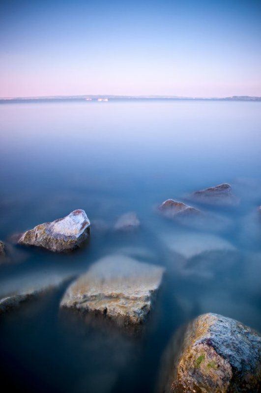 камни озера Балатон... фото превью