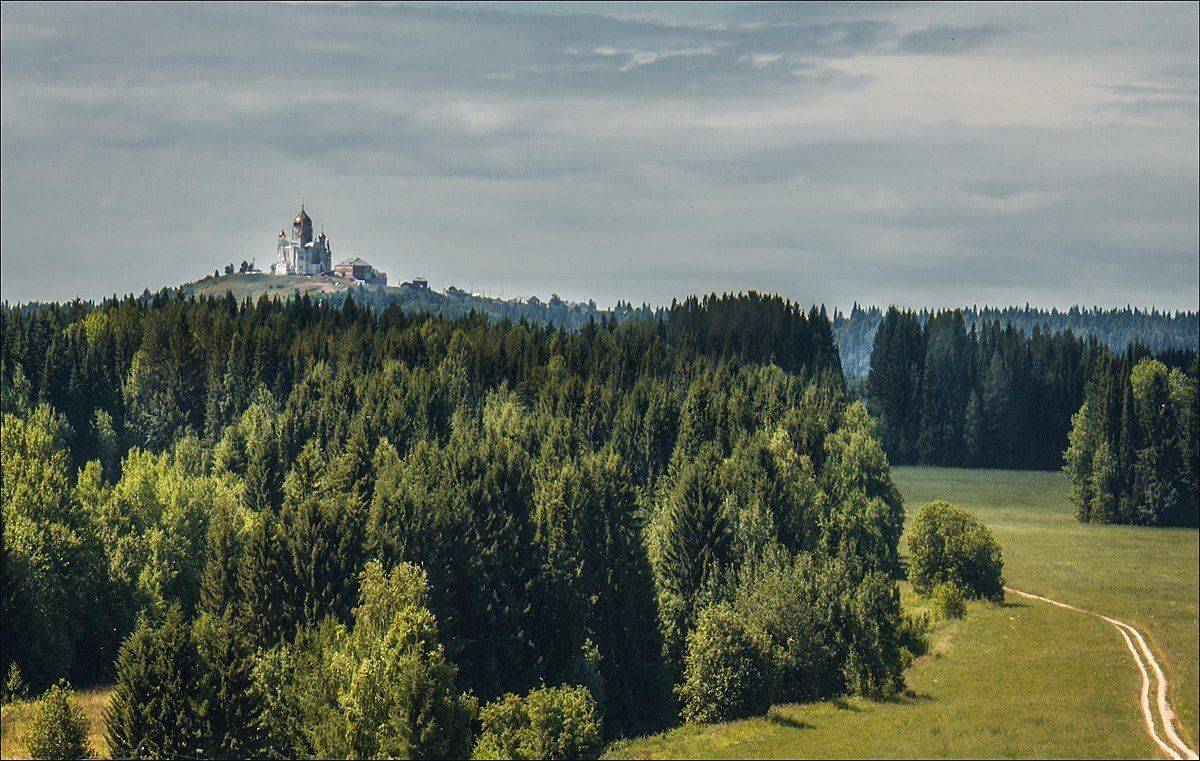 , Аркадий Белов