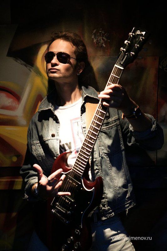 Музыкант Александр Спиридонов (рок-группа Let\'s Go!) фото превью
