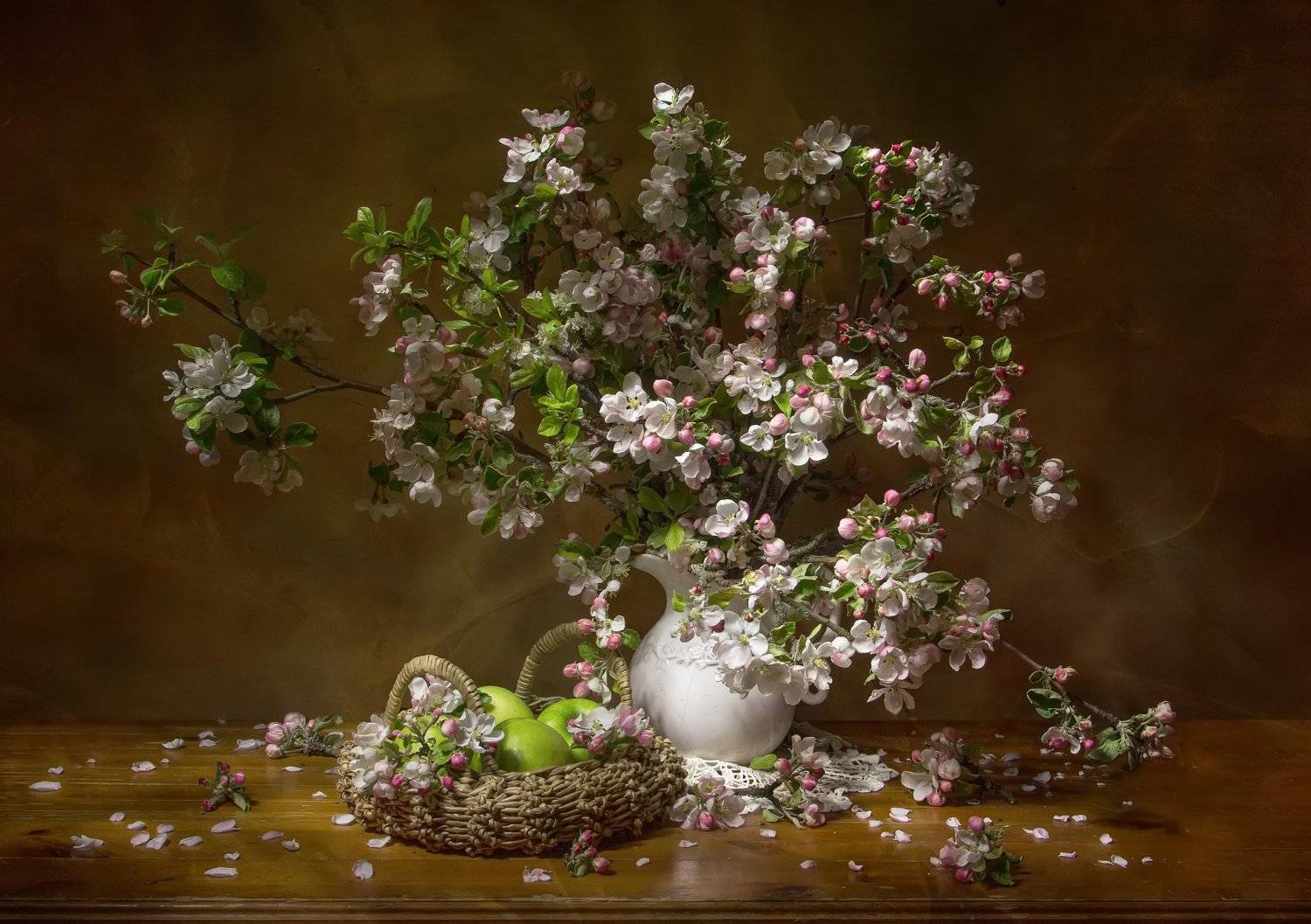 натюрморт, весна, яблоня, яблоня цветет, Татьяна Феденкова