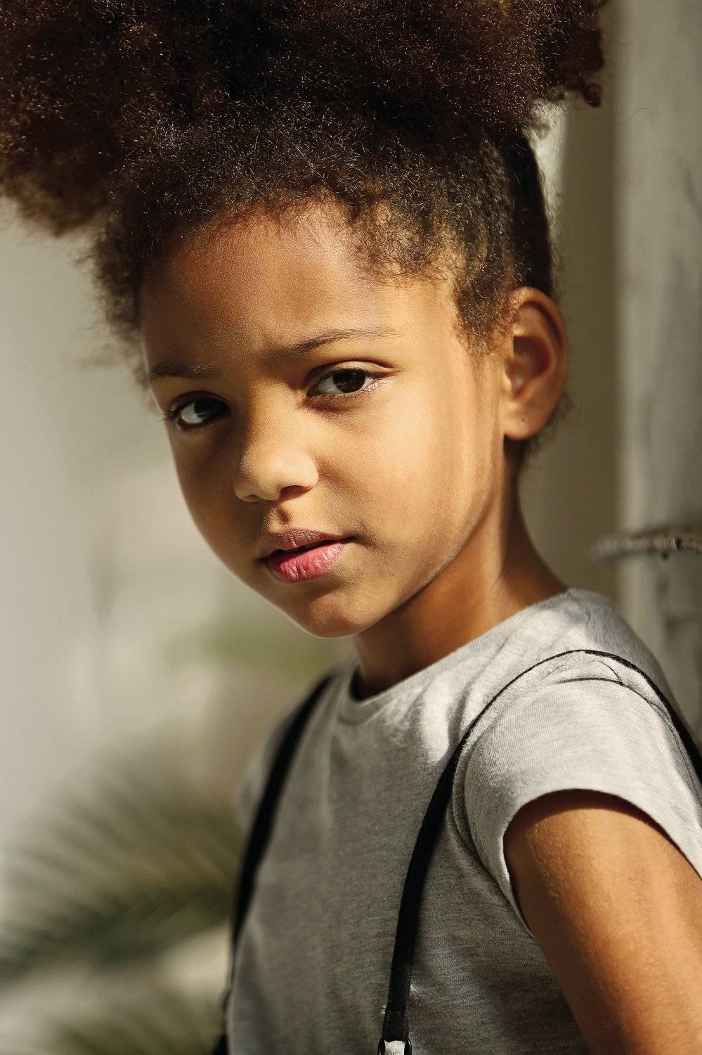 , Антон Леонов