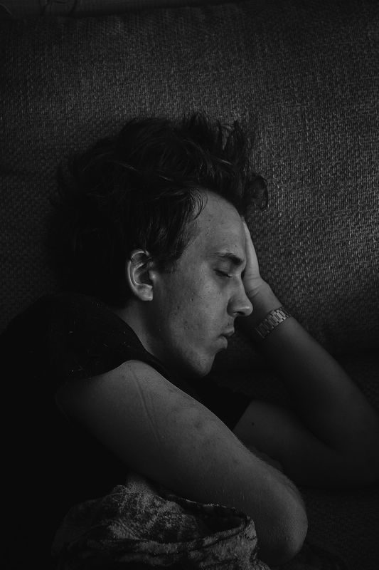 Забылся сном. фото превью