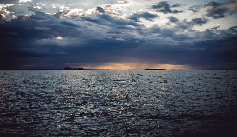 карелия, онега, вода, лето, облака, озеро Онега фото превью