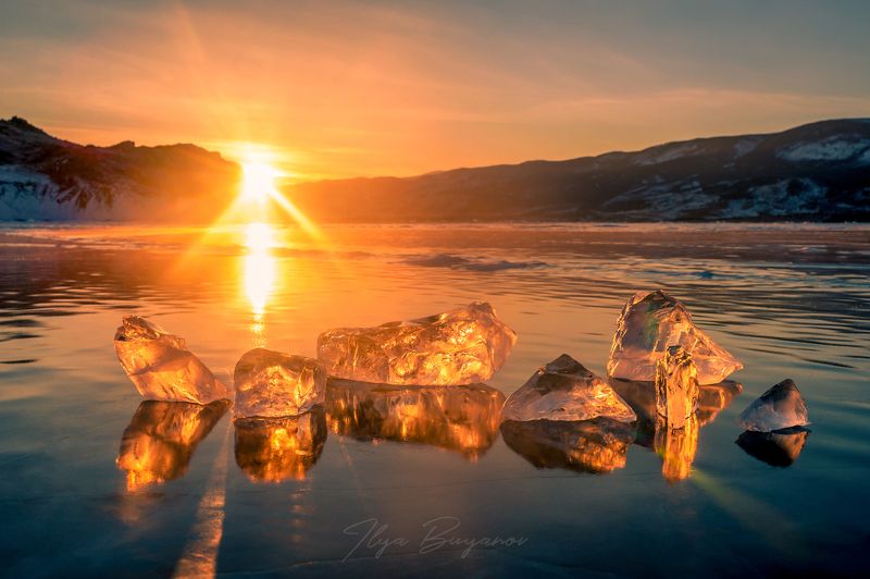 Лёд и пламя фото превью