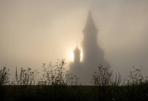 Туманный занавес.