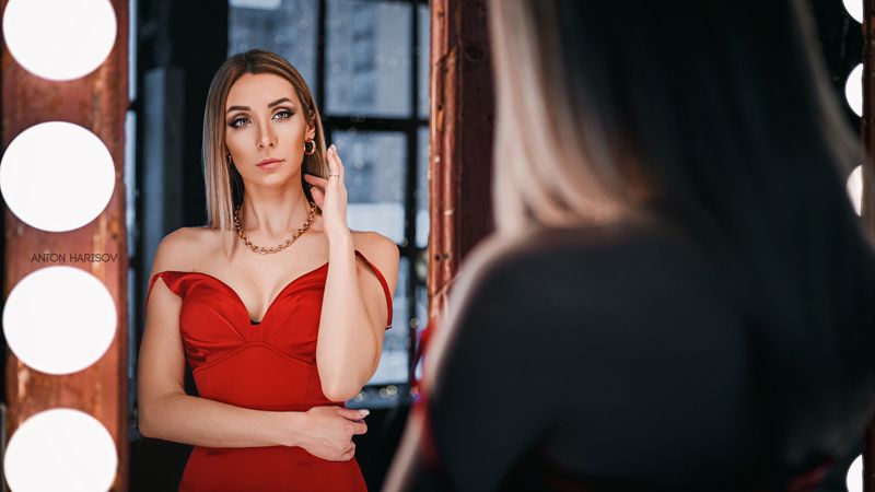 Lady in Red фото превью