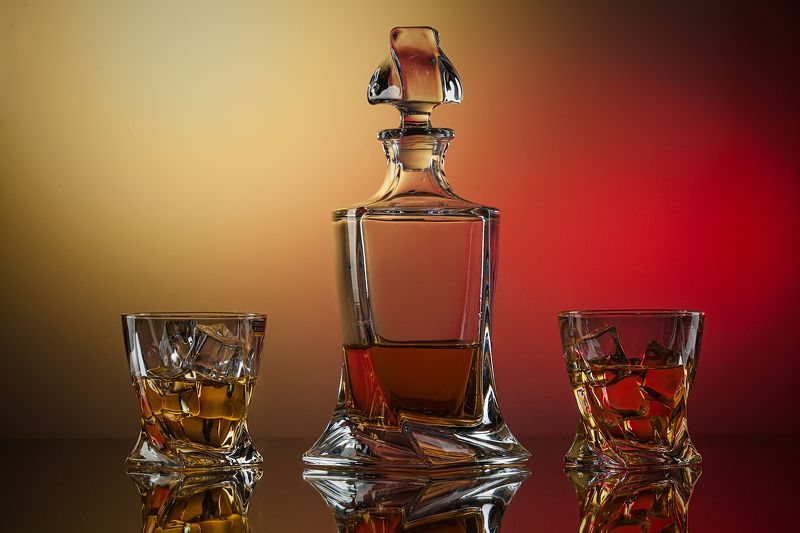 виски, графин, бокал, лед, студия Набор для виски фото превью