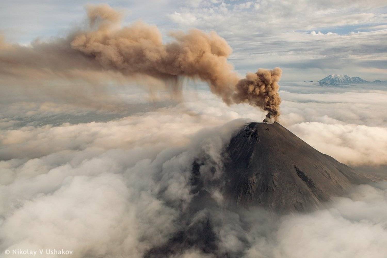 , Николай Ушаков (Graff)