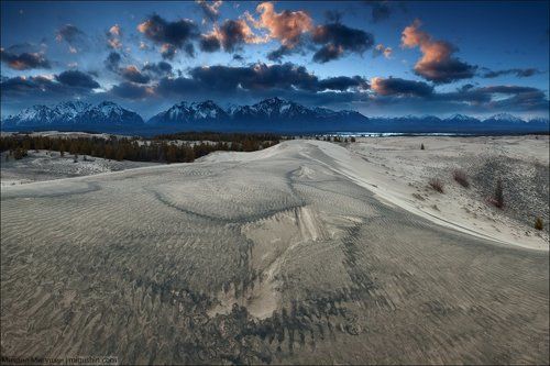 ВЕЧЕР  В  ПЕСКАХ