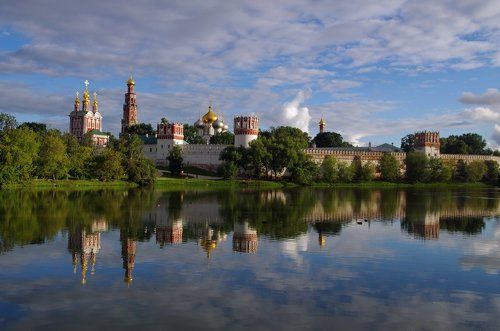 Просто небо было очень красивое..