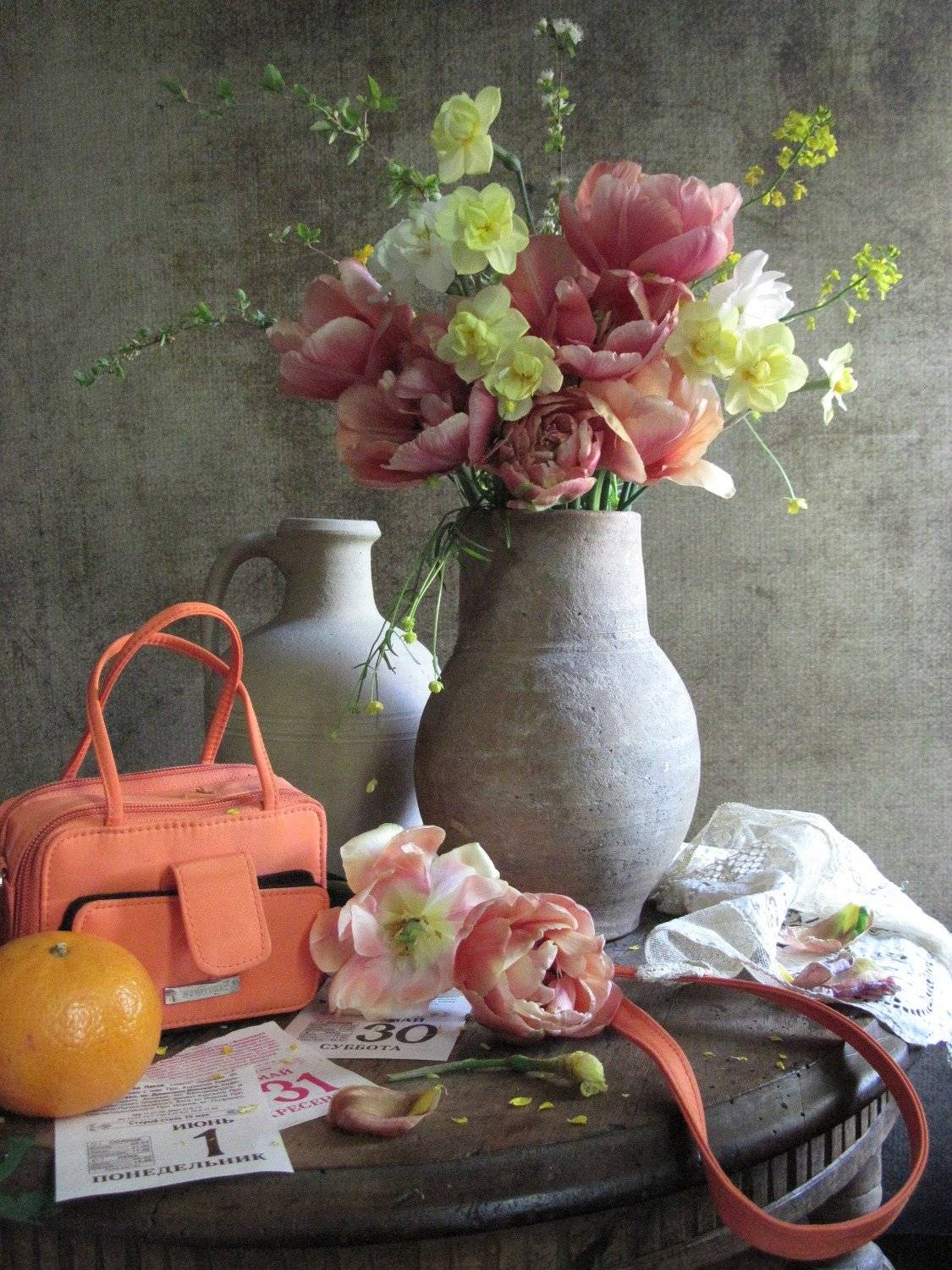 цвеиы, букет, тюльпаны, нарциссы, вишня, лютики, Наталия Тихомирова