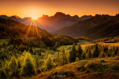 Sunrise in Dolomites
