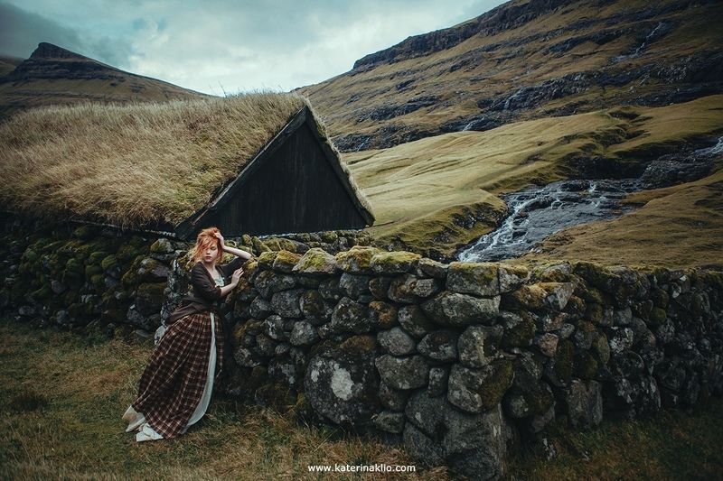 faroe, island, portrait, village, free, air, freedom, country, green, ecological, calm, model, woman, dress, Faroe Village фото превью