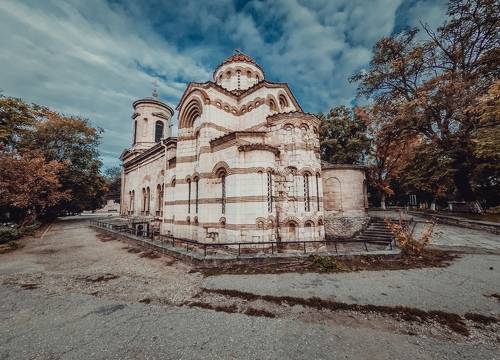 Её Величество осеняя архитектура.