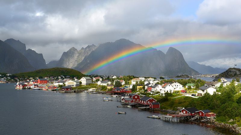 Радуга над Reine фото превью