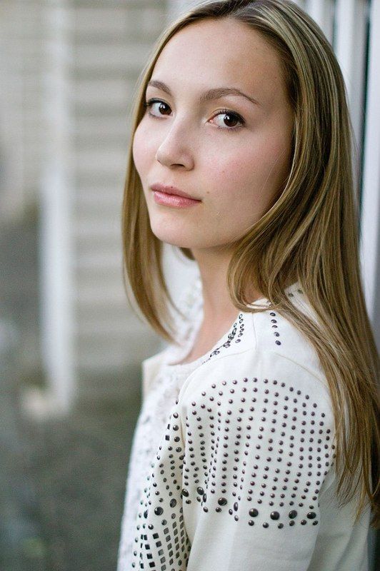 Дина фото превью