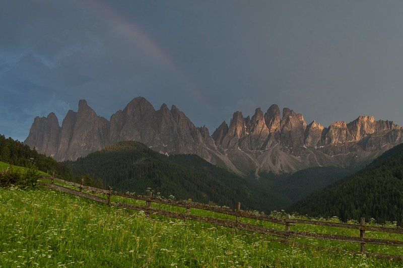 Альпы, Горы, Доломиты, Италия, Путешествие, Радуга Ах, эти горы за забором! фото превью