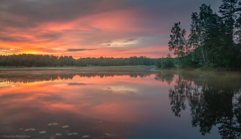 пейзаж, закат, лето, озеро, вода, отражение, небо, облака, красота, природа Июльский рассвет.. фото превью