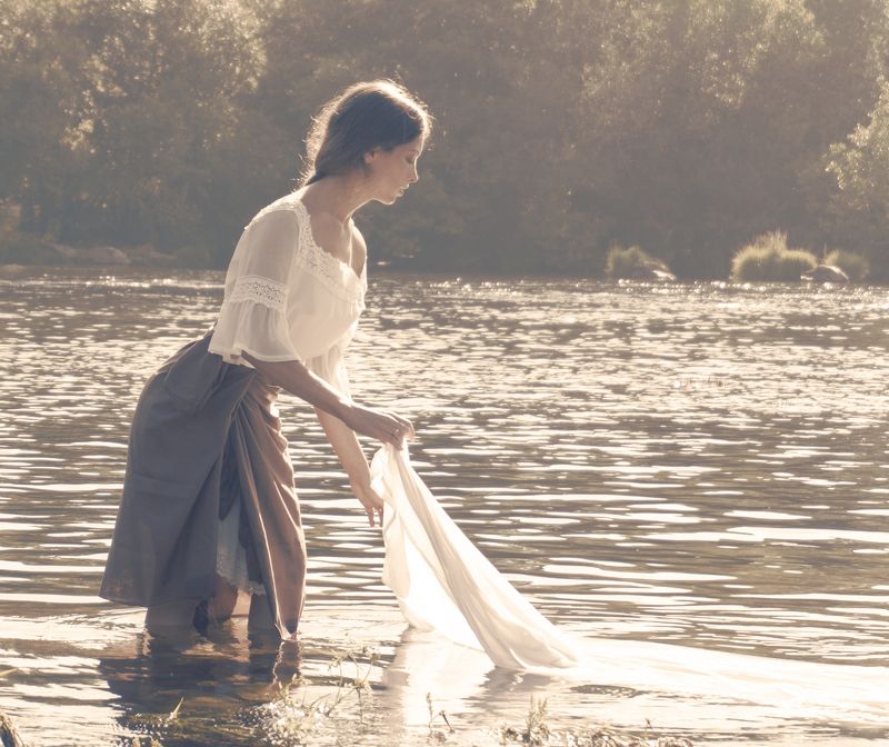 Canvas with beautiful Inna фото превью