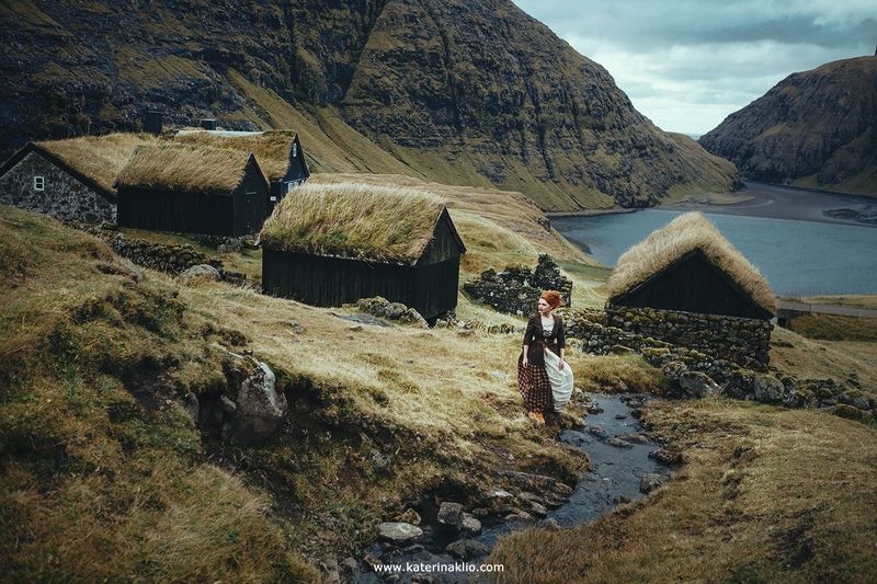 faroe, island, portrait, village, free, air, freedom, country, green, ecological, calm, model, woman, dress, Faroe Village фото превью