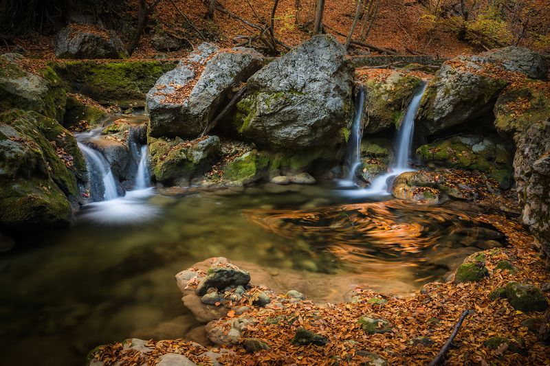 крым, пейзаж, осень, большой каньон, каньон, водопад, листья, Осень в Большом каньоне фото превью