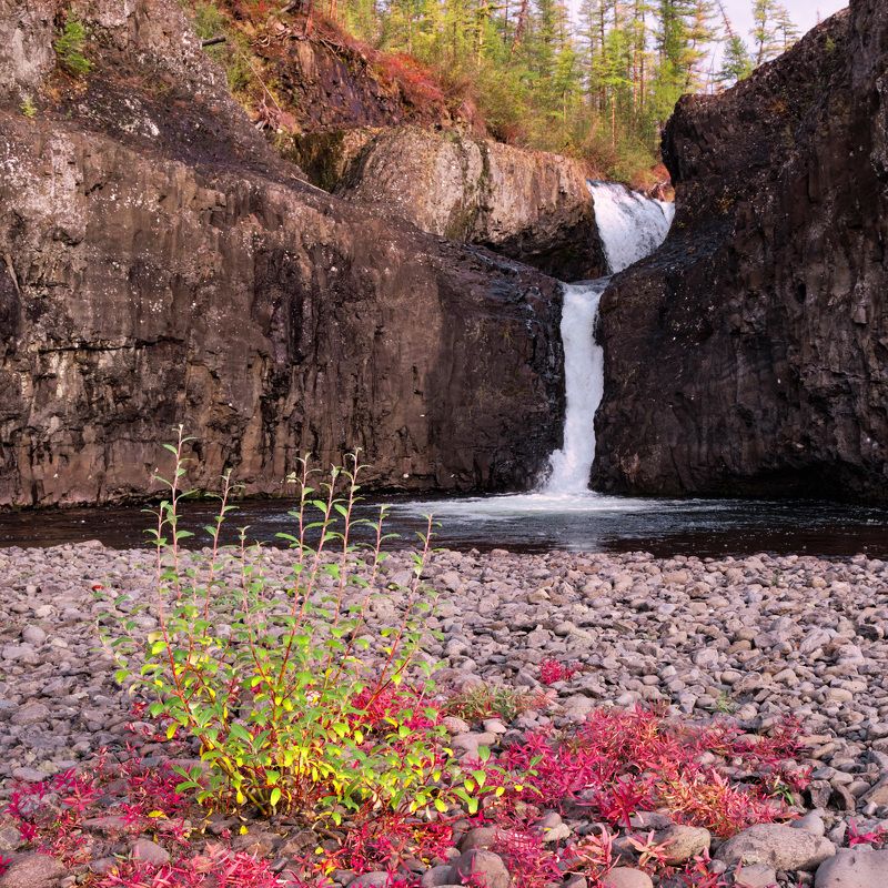 путорана, fujifilm, водопад, осень Где-то на Путорана... фото превью