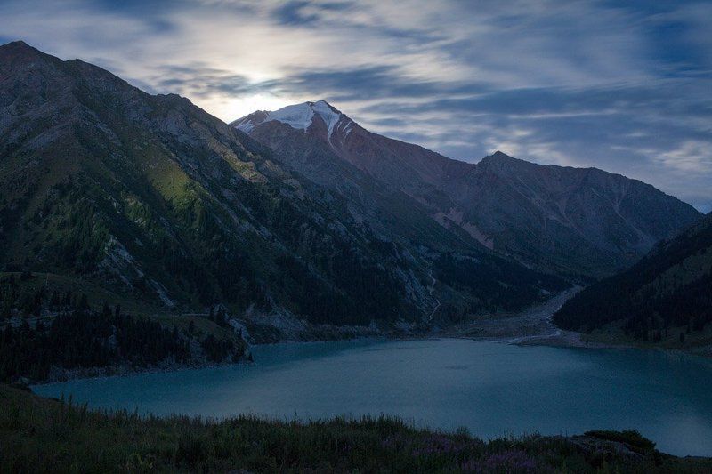Большое Алматинское Озеро фото превью