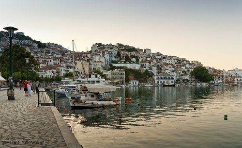 Scopelos old town ... вечером