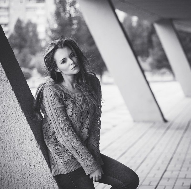 Девушка, Портрет, Черное-белая фотография  фото превью