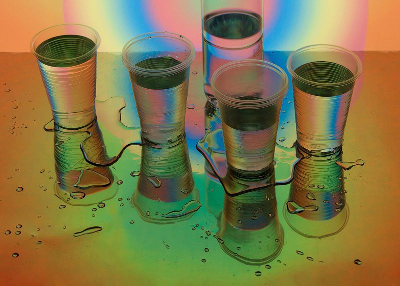 радужная вода фото превью